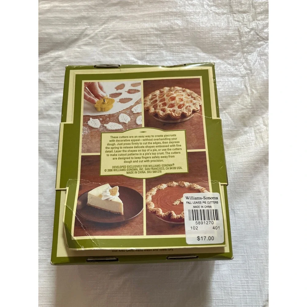 Williams Sonoma Fall Leaves Pie Crust Cutters Set Autumn Baking Decorative